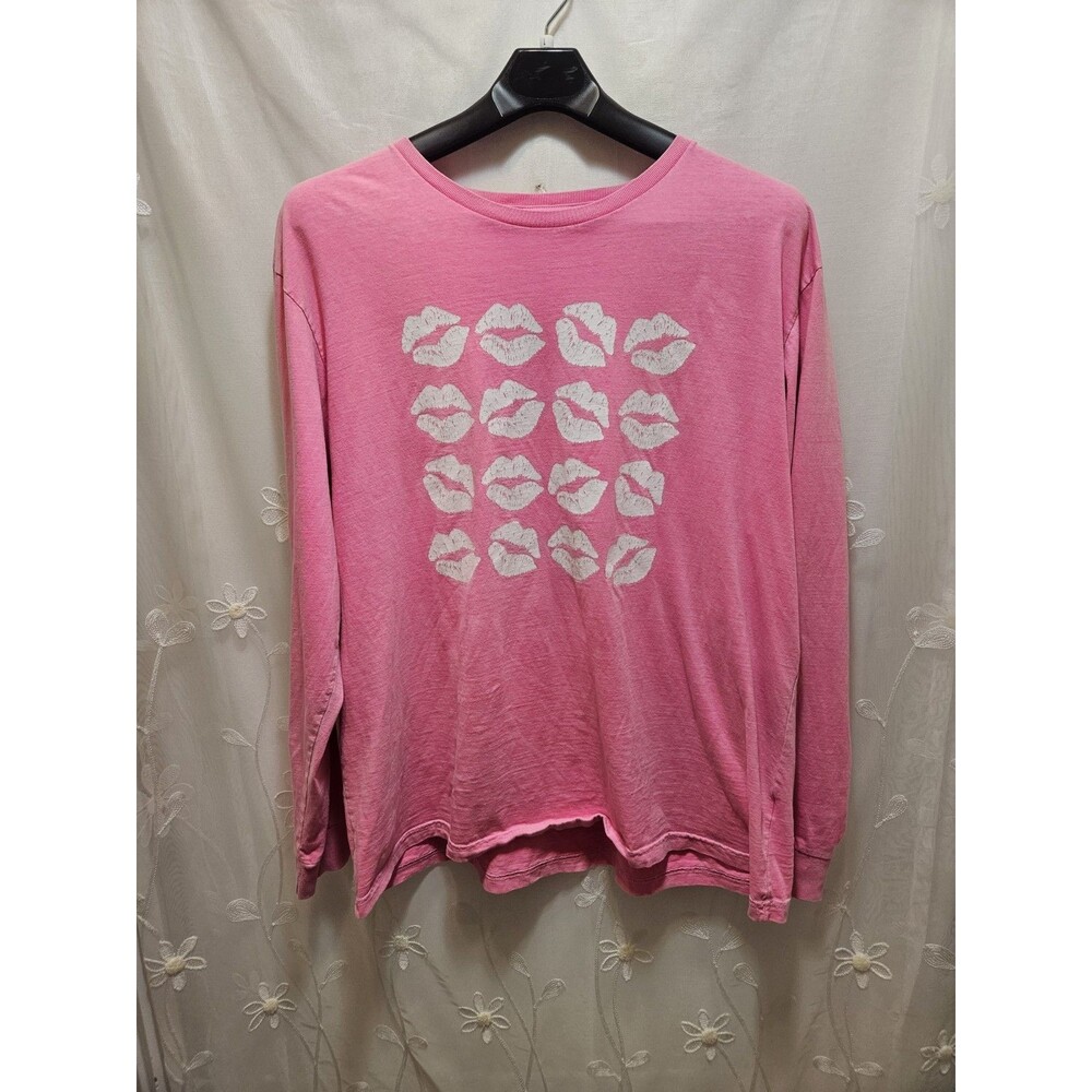 Glitzy Girls Womens 2X Pink Shirt Lips Kiss Distress Y2K Retro Barbie Round Neck
